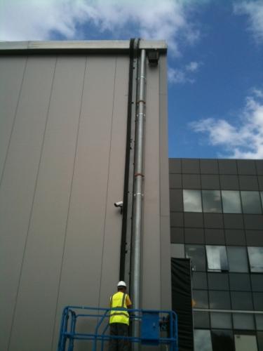 photo1